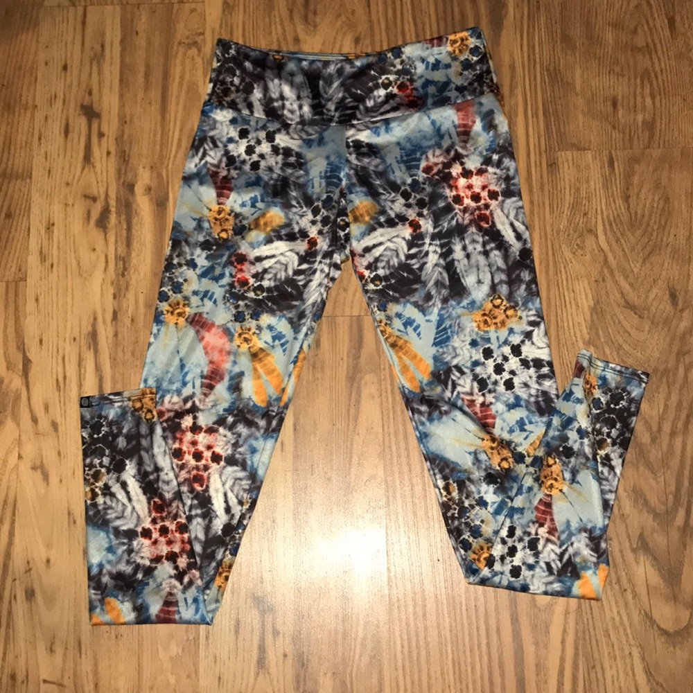 XS Onzie Feather Leggings Full Length